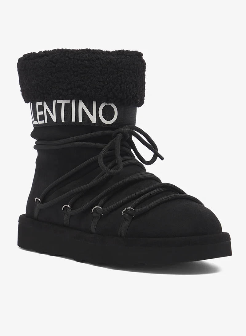 فالنتينو باي ماريو فالنتينو بوت ثلج للكاحل بتفاصيل فرو وشعار